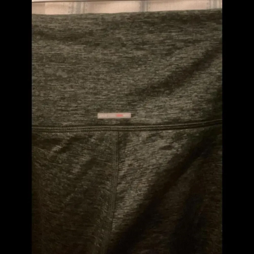 Aerie Green Chill, Play, Move Leggings Size XL - Picture 7 of 9